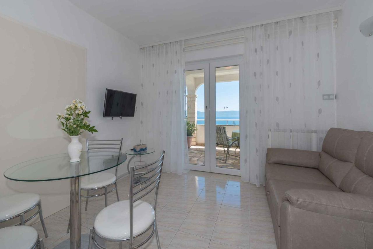 Apartments In Ravni/Istrien 30383 Esterno foto