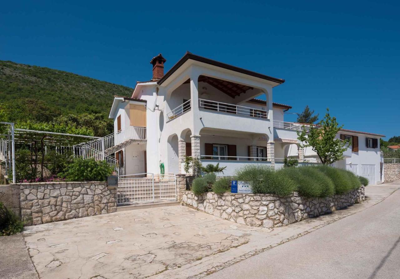 Apartments In Ravni/Istrien 30383 Esterno foto
